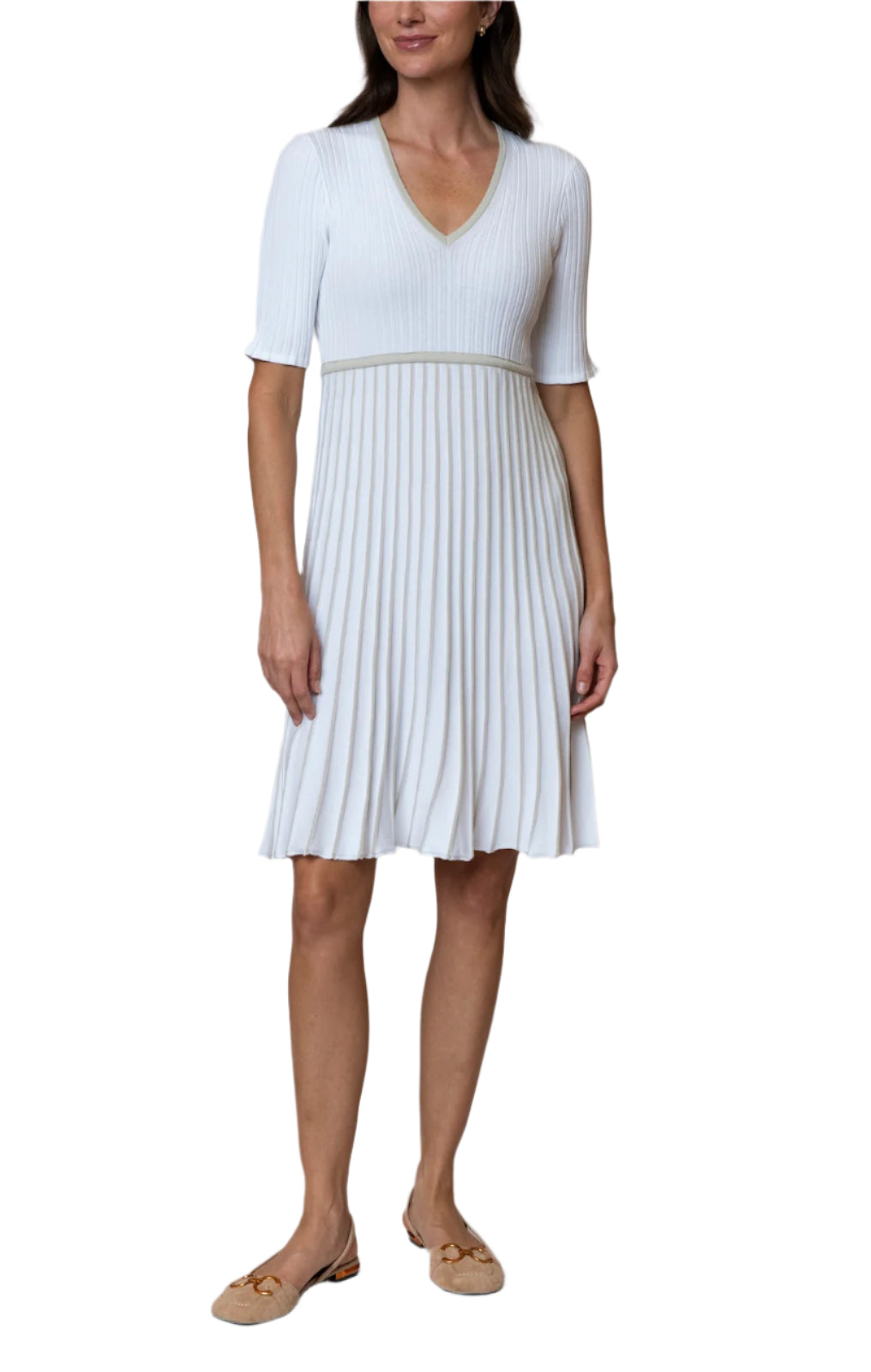 Lara Pleated Short Sleeved Dress / White/Beige S Lara Pleated Short Sleeved Dress / White/Beige S