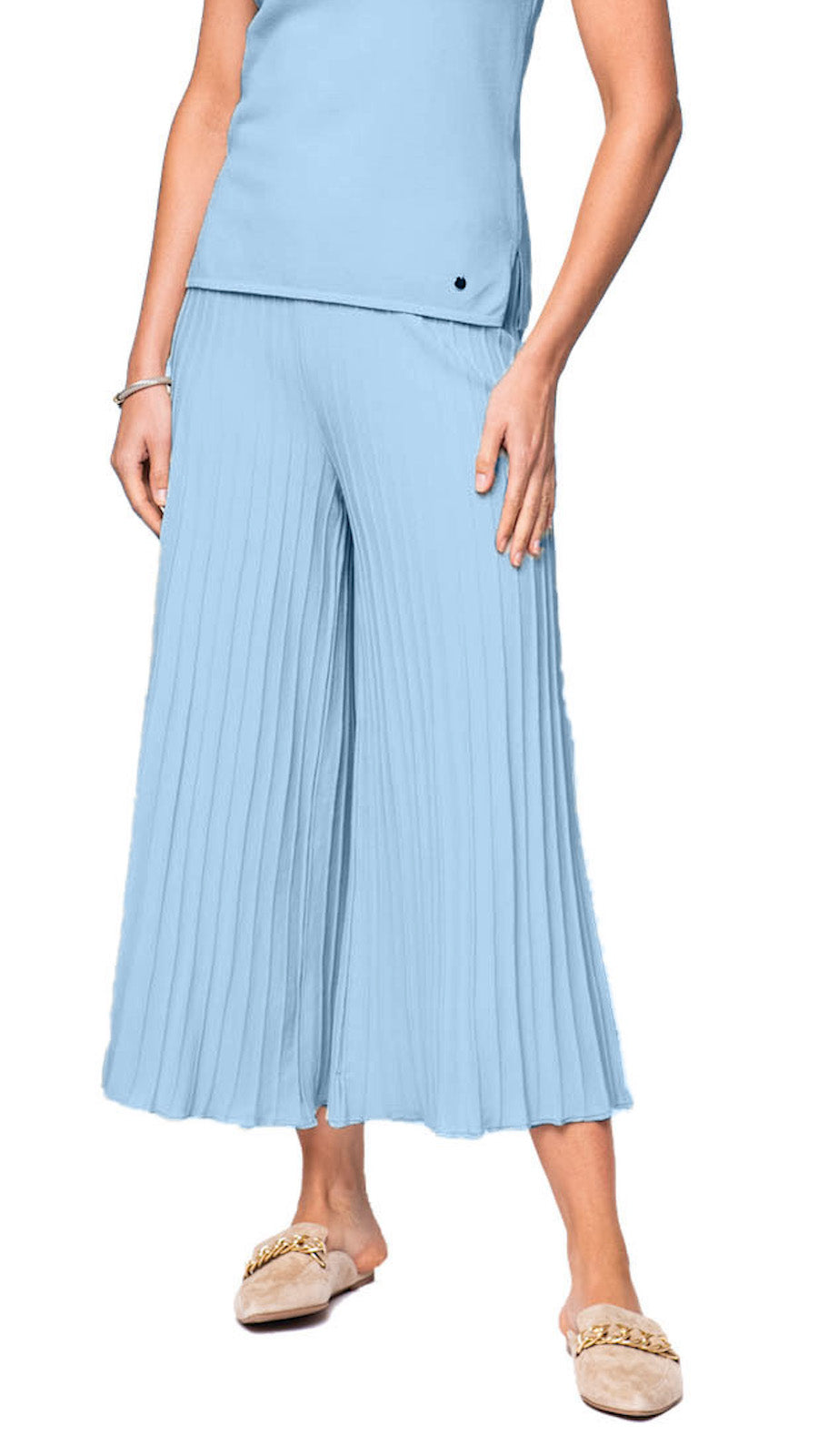 Giuliana Plisse-Look Cropped Wide Leg Pants; Sky Blue